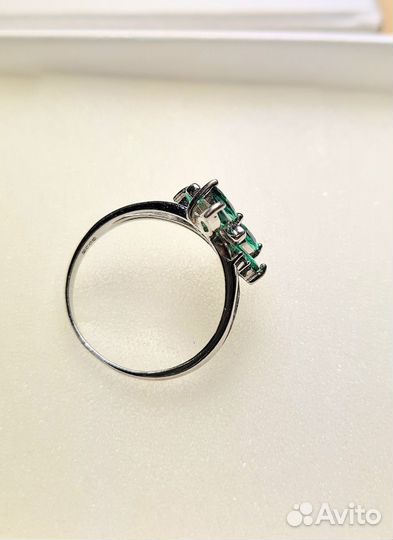 Серебряное кольцо