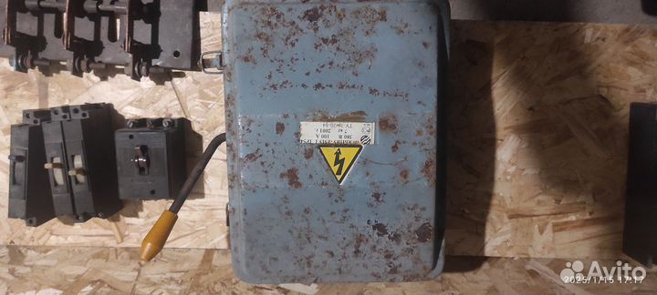 Рубильник перекидной СССР, автоматы