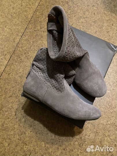 Полусапожки женские