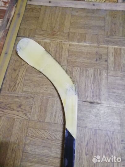 Клюшка хоккейная