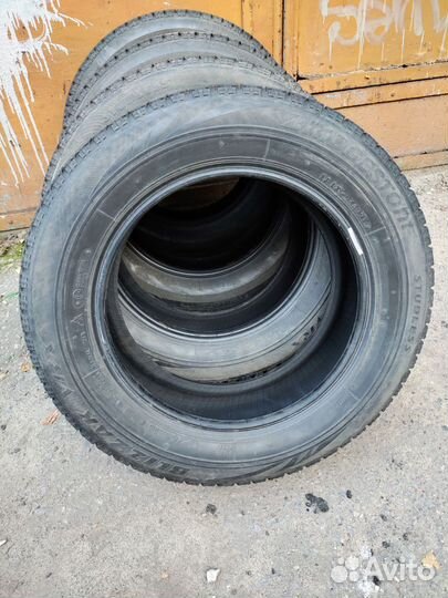 Bridgestone Blizzak VRX 185/65 R15