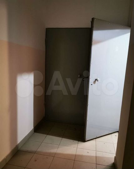 Комната 22 м² в 4-к., 1/16 эт.