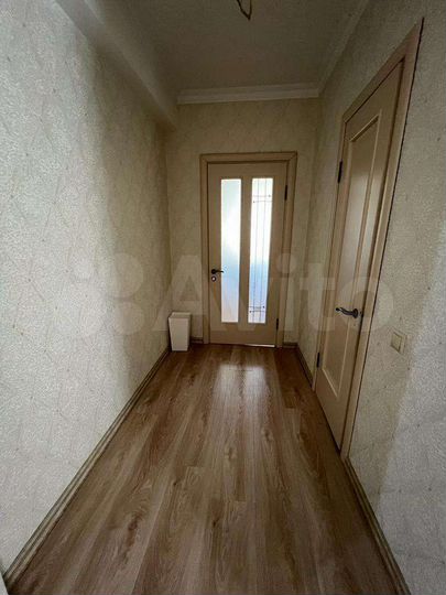 3-к. квартира, 135 м², 1/4 эт.