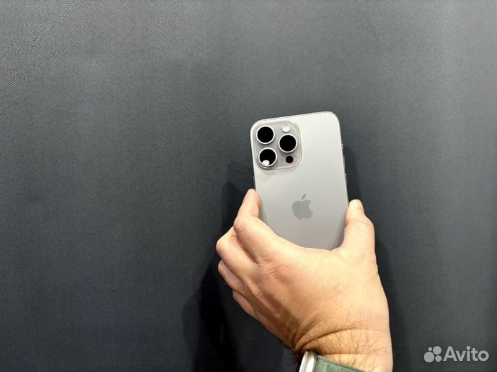 iPhone 16 Pro Max, 256 ГБ