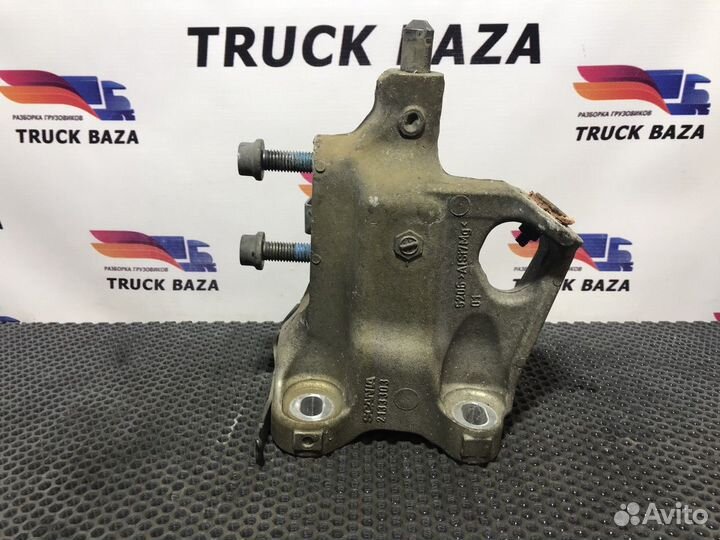 Кронштейн торсиона кабины правый Scania 5-series