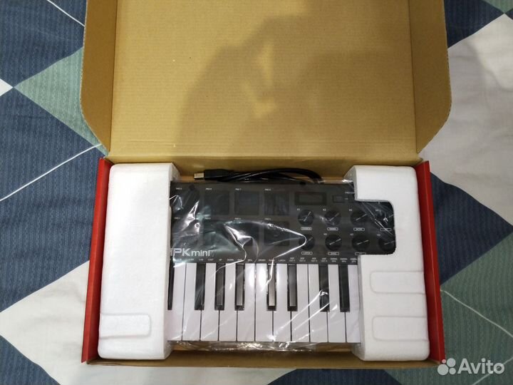 Akai MPK mini mk3
