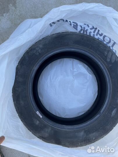 Tigar High Performance 215/55 R16 93