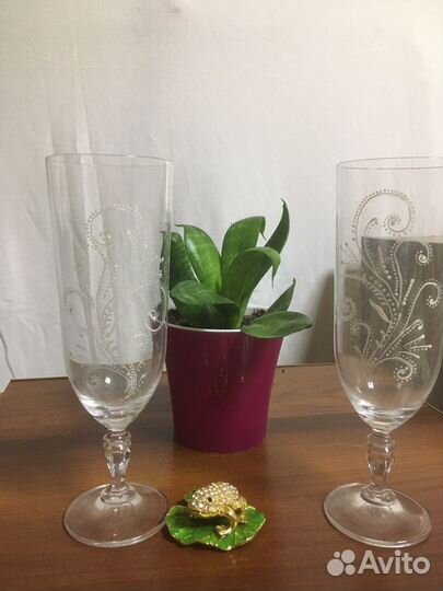 Фужеры тонкого стекла с гравировкой