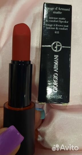 Giorgio armani помада красная