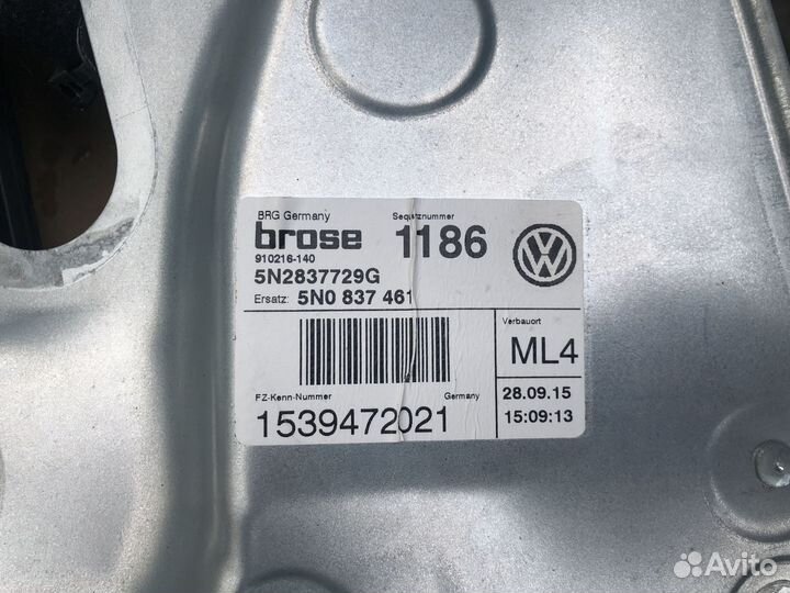 Стеклоподъемник передний левый Volkswagen Tiguan