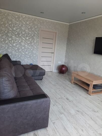 1-к. квартира, 40 м², 4/18 эт.