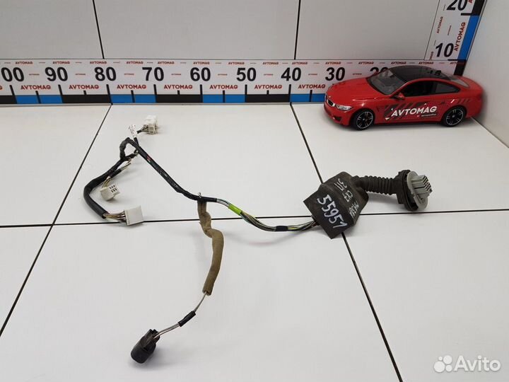 Электропроводка задней правой двери (Mazda CX-7)