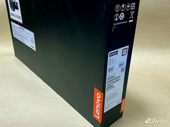 Lenovo legion PRO 7 16IRX9H RTX 4090