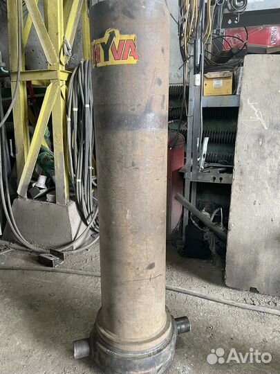 Колба гидроцилиндра hiva