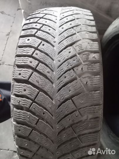 Michelin X-Ice 215/55 R18