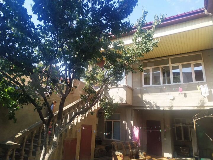 Дом 300 м² на участке 3 сот.