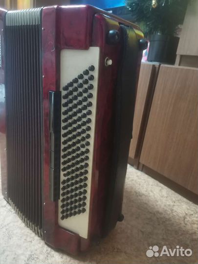 Аккордеон Royal Standard Montana