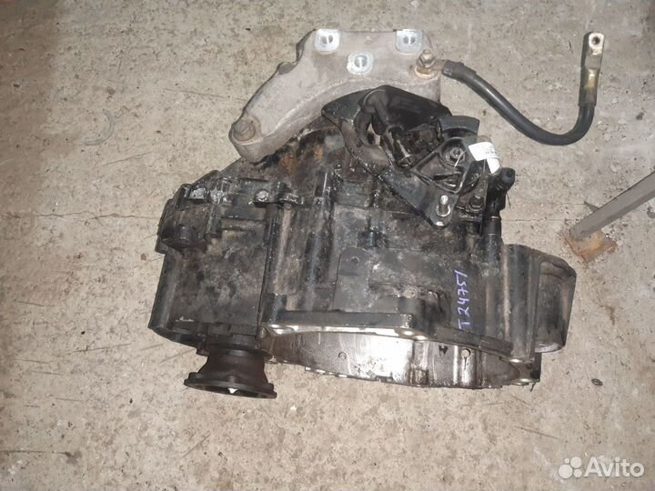 Мкпп-6ступ. Volkswagen Passat B6 2.0 TDI cbab 2010