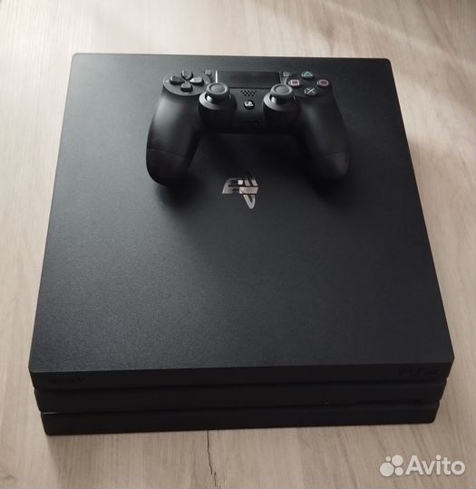 Sony playstation 4 PS4 pro