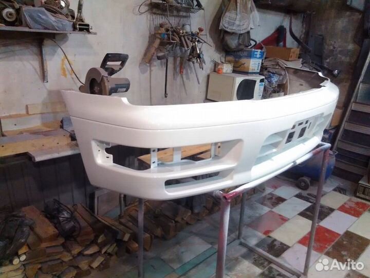 Бампер Nissan Gloria, Y33, передний ENY33 в Омске