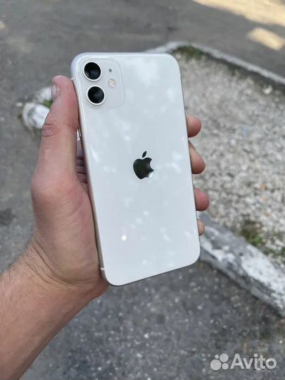 Телефон iPhone 11 обмен