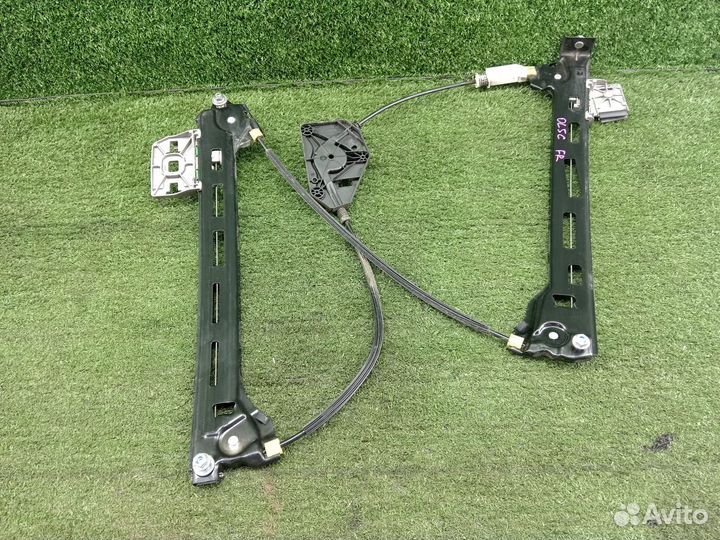 Стеклоподъемник передний правый Volkswagen Passat