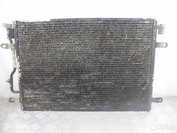 Радиатор кондиционера Audi A6 C5 8E0260401B