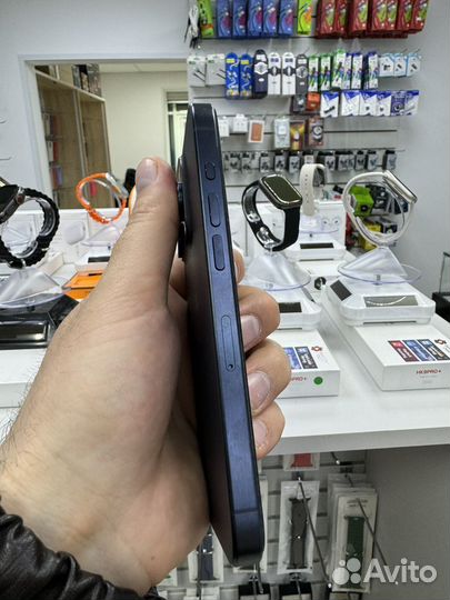 iPhone 15 Pro, 256 ГБ