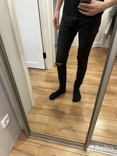 Джинсы represent