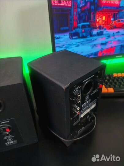 Студийные мониторы Mackie CR-3
