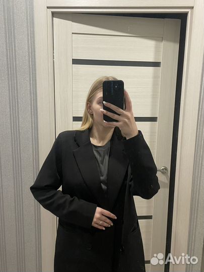 Пиджаки чёрный песочный