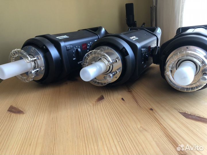 Студийный Импульсный свет Bowens Gemini GM500R