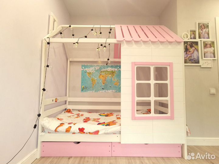 Кровать - домик для девочки