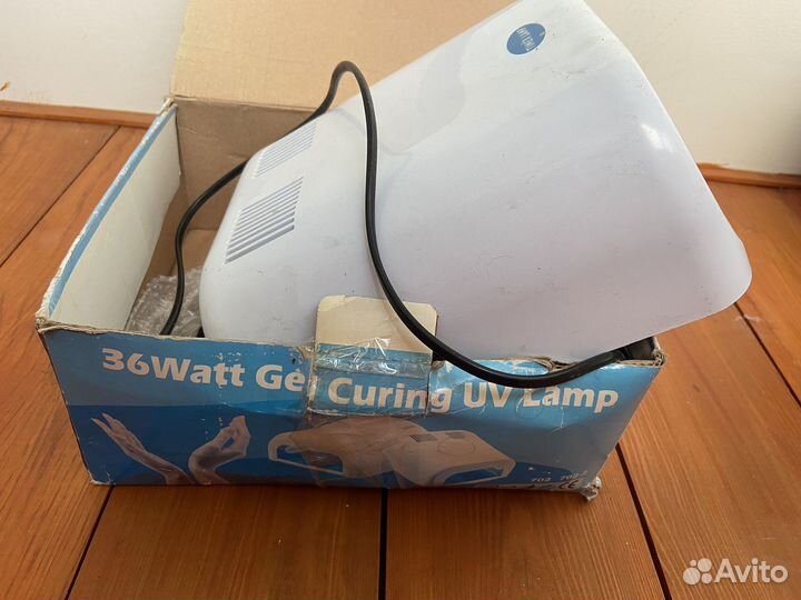 Продам лампу для ногтей