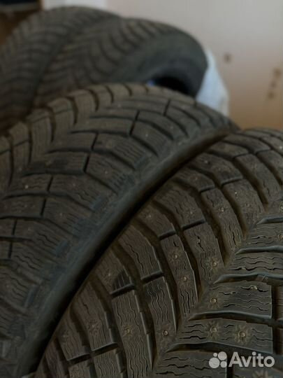 Michelin X-Ice North 4 215/55 R16 97T