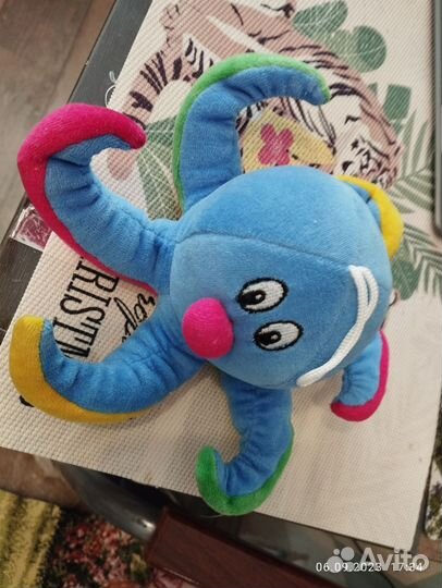 Игрушка на коляску