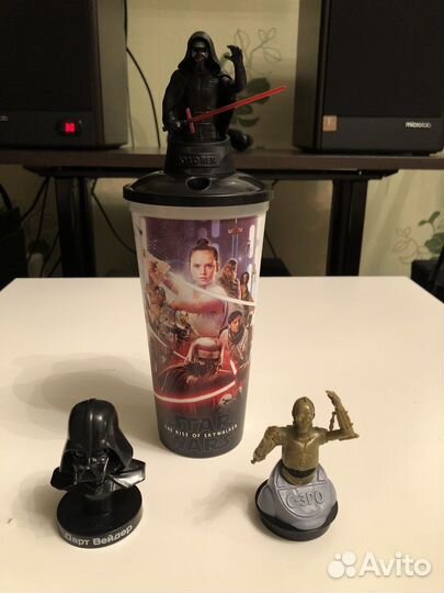 Колекционый стакан и топперы star wars