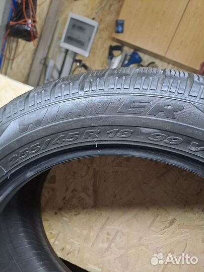 Pirelli Winter 240 Snowsport 255/45 R18