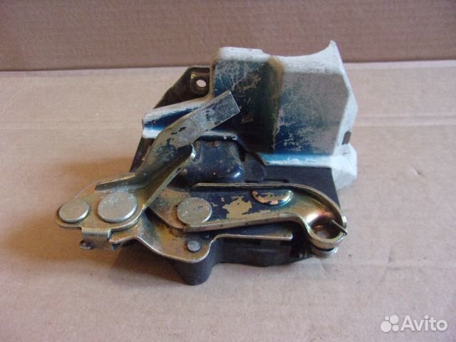 Мерседес 190 W201, 85г. замок задний левый