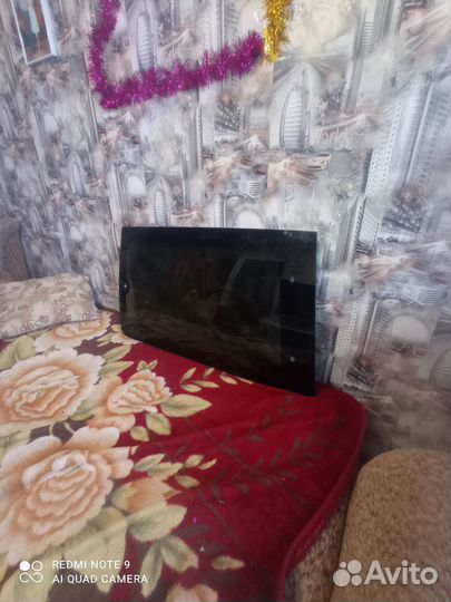 Стекло боковое правое от Toyota Town Ach Noah