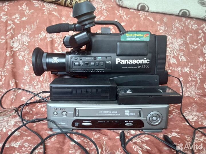 Видеокамера профессиональная panasonic