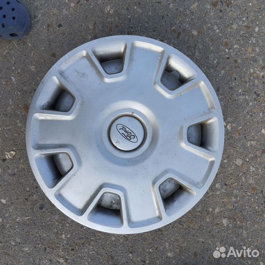 Колпаки r15 оригинальный на Ford Focus 2 комплект