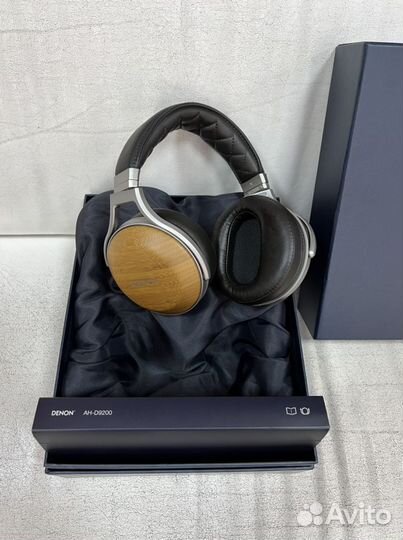 Denon AH-D9200