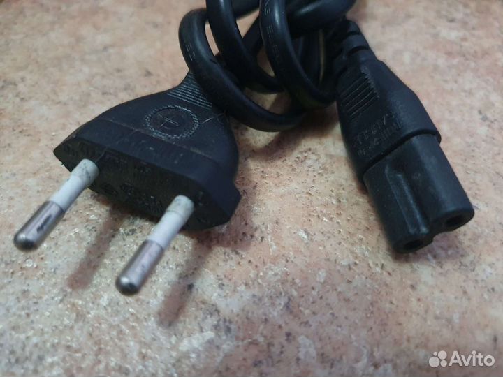 Сетевой кабель