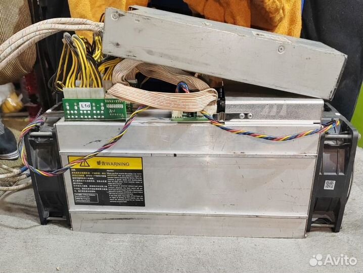 Antminer S9j (14,5 th)