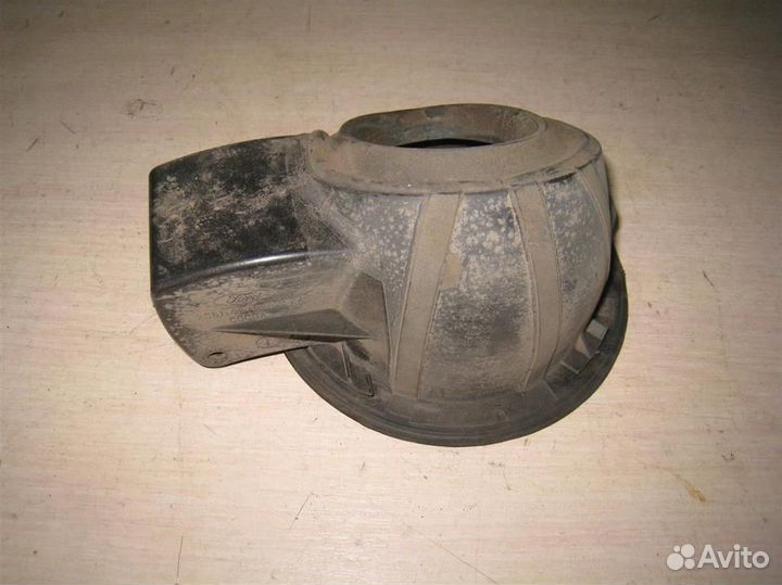 Лючок топливного бака Ford Fusion (CBK) 2006