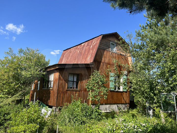 Дача 50 м² на участке 10 сот.