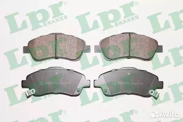 Колодки тормозные toyota avensis 03больше чем/coro