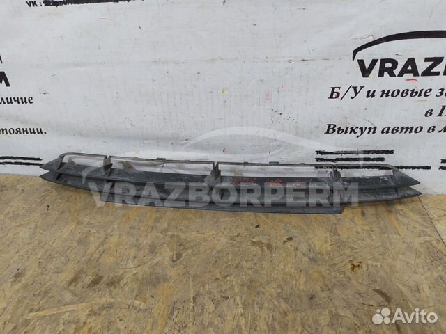 Решетка бампера LADA