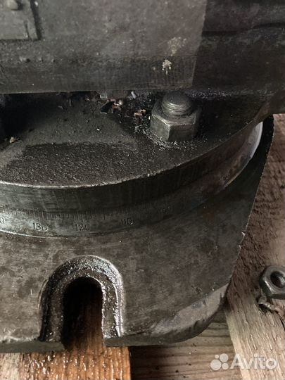 Тиски станочные 200 мм